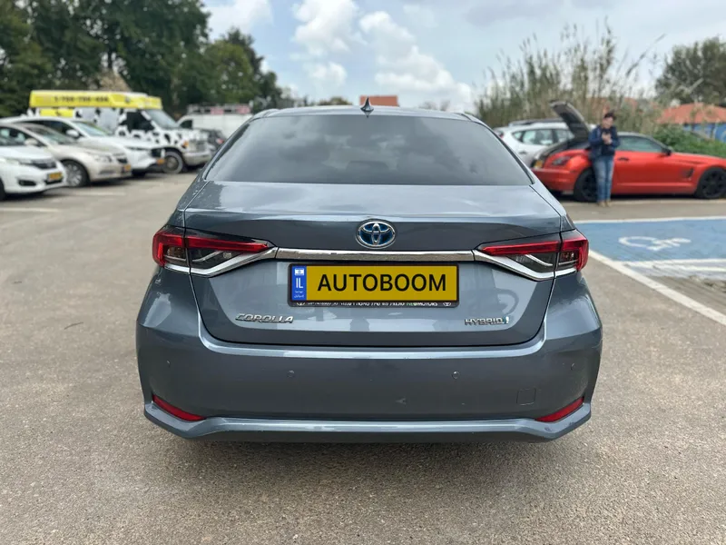 Toyota Corolla 2nd hand, 2021, private hand