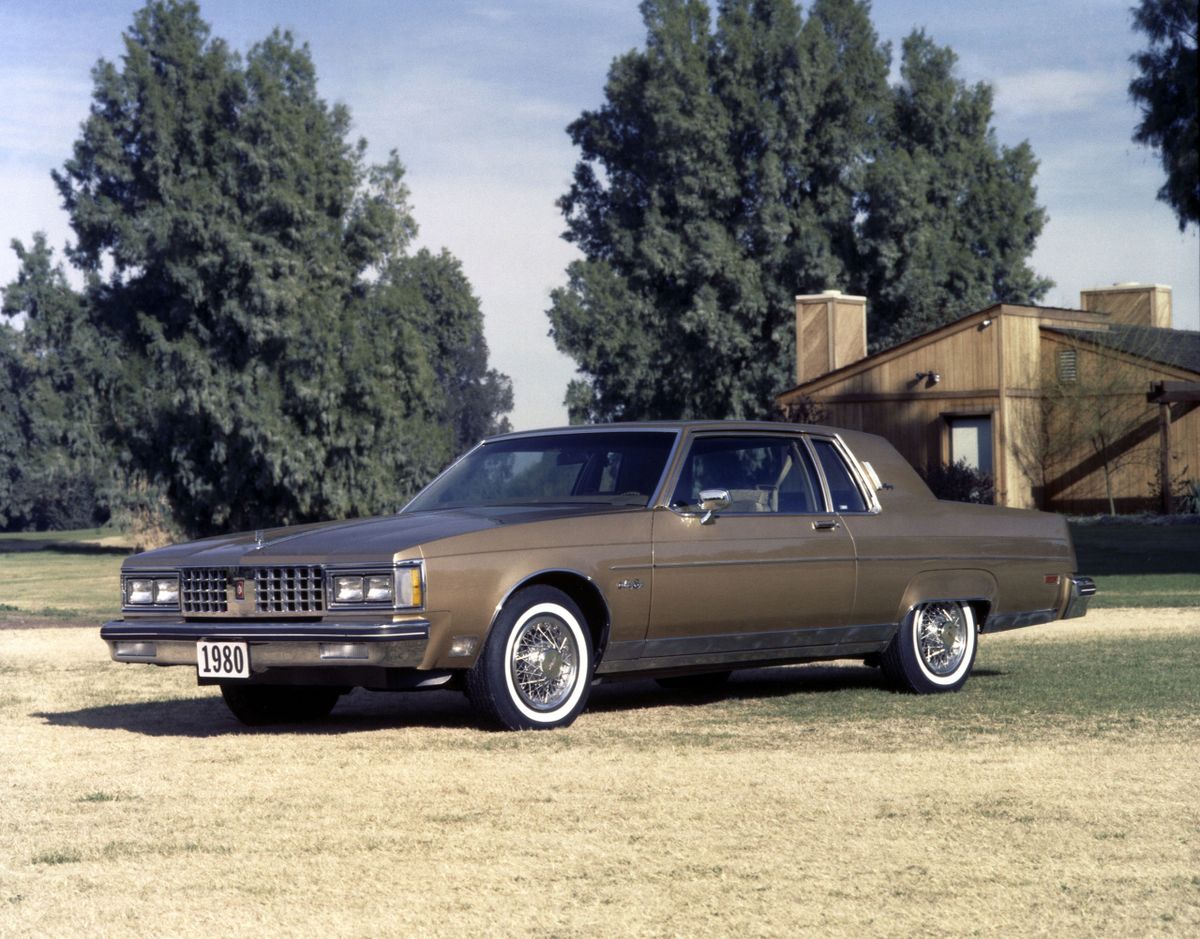 Oldsmobile Ninety Eight 1977. Bodywork, Exterior. Coupe, 9 generation