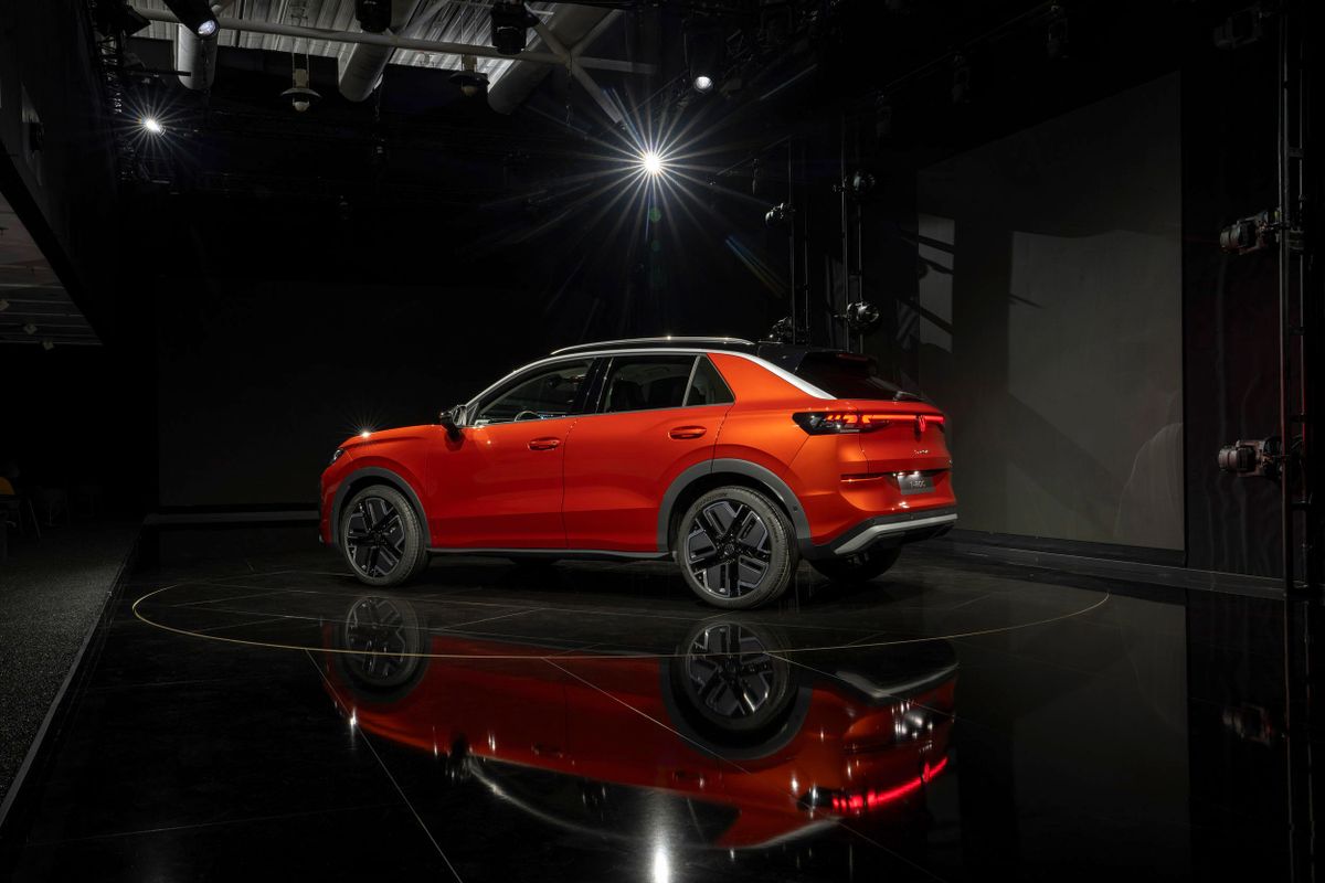 Volkswagen T-Roc 2025. Кузов, экстерьер. Внедорожник 5 дв., 2 поколение