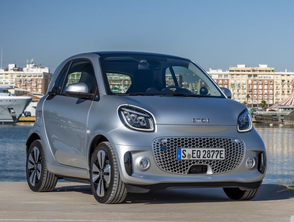 Smart Fortwo 2019. Carrosserie, extérieur. Mini 3-portes, 3 génération, restyling