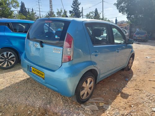 Daihatsu Sirion с пробегом, 2008, частная рука