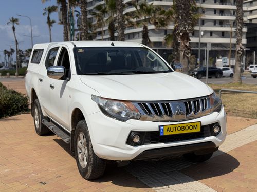 Mitsubishi L200, 2016, фото