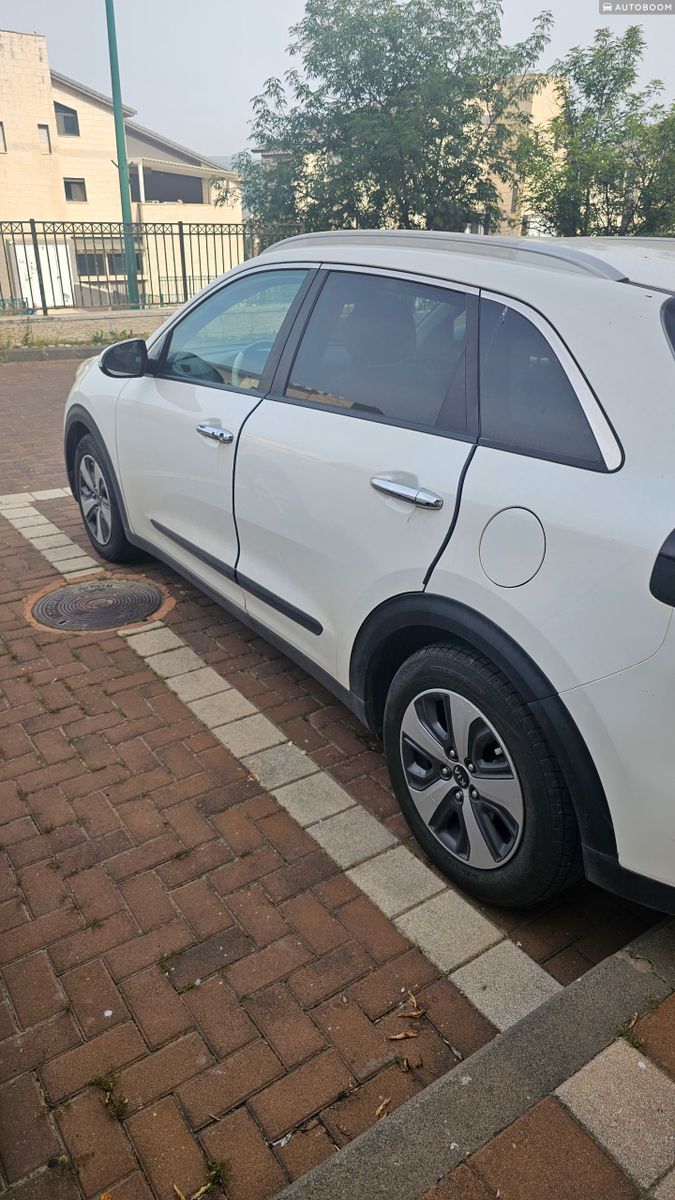 Kia Niro с пробегом, 2018, частная