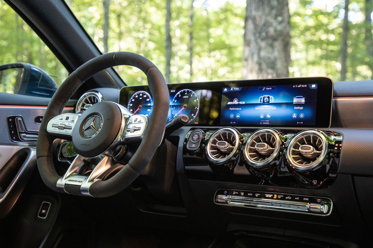 Mercedes A-Class AMG 2019. Dashboard. Sedan, 2 generation