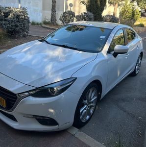 Mazda 3, 2019, фото