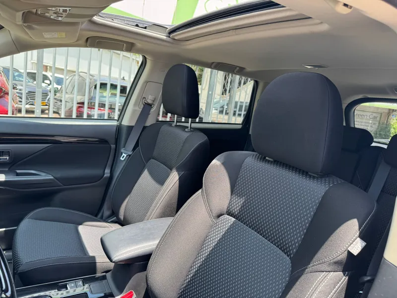 Mitsubishi Outlander 2ème main, 2021, main privée