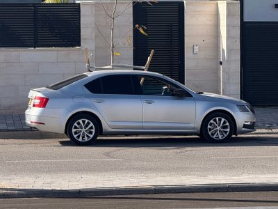 Škoda Octavia 2ème main, 2020