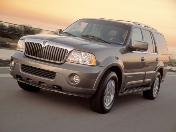 Lincoln Navigator 2003. Carrosserie, extérieur. VUS 5-portes, 2 génération