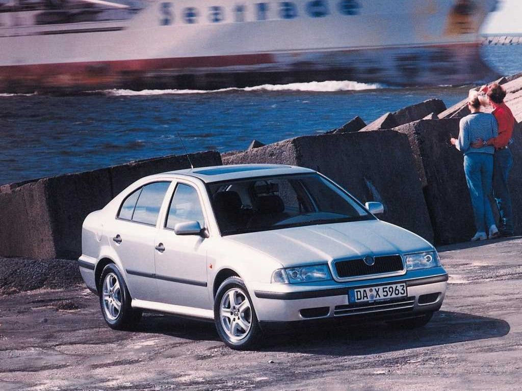 Škoda Octavia 1996. Carrosserie, extérieur. Liftback, 1 génération