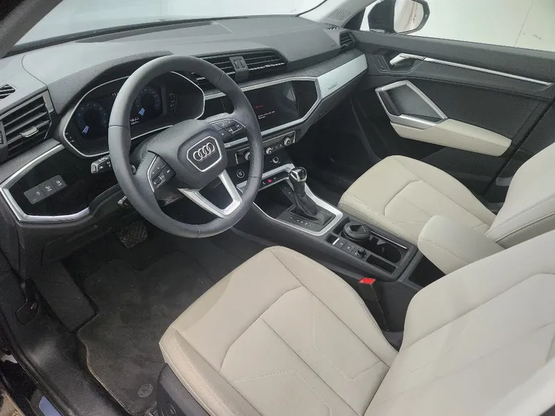Audi Q3 с пробегом, 2025