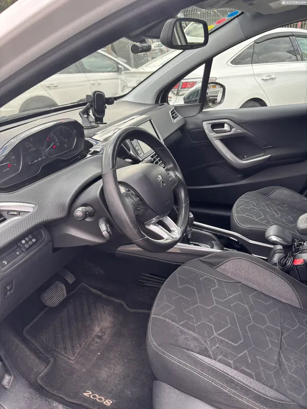 Peugeot 2008 2ème main, 2017, privée