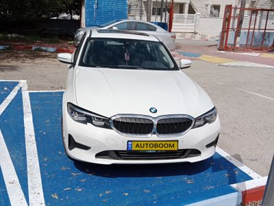 BMW 3 series 2ème main, 2022, main privée