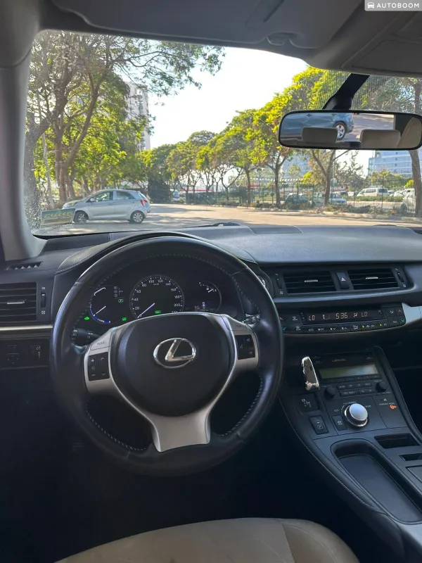 Lexus CT 2nd hand, 2011, private