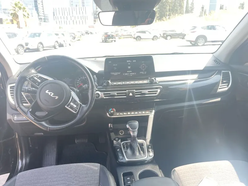 Kia Seltos 2nd hand, 2021, private hand
