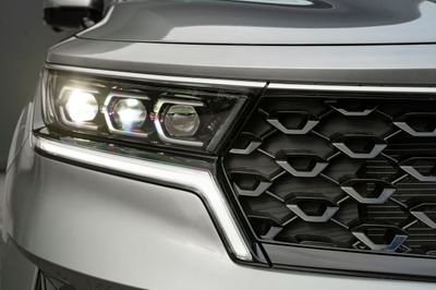 Kia Sorento 2020. Headlights. SUV 5-doors, 4 generation
