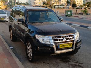 Mitsubishi Pajero, 2016, photo