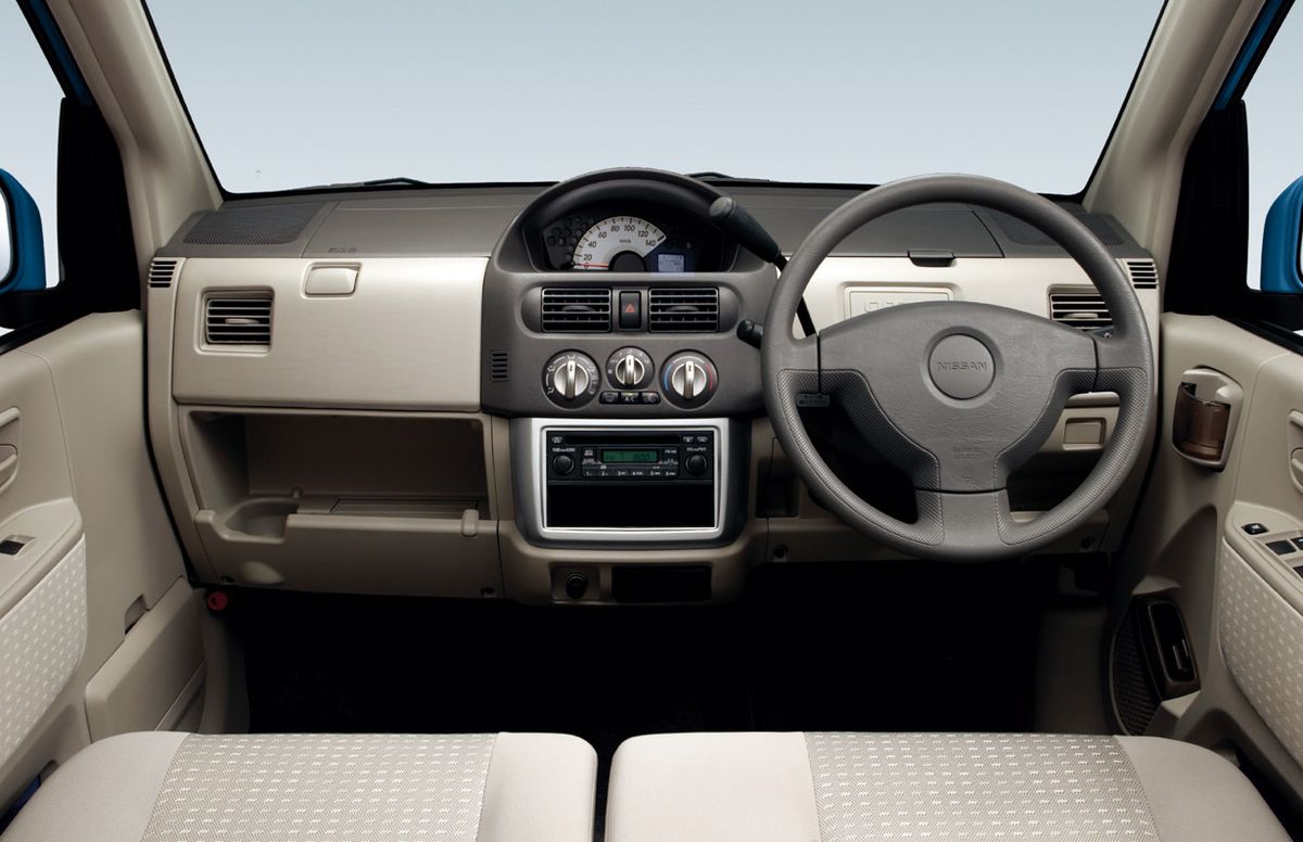 Nissan Otti 2005. Front seats. Hatchback 5-door, 1 generation