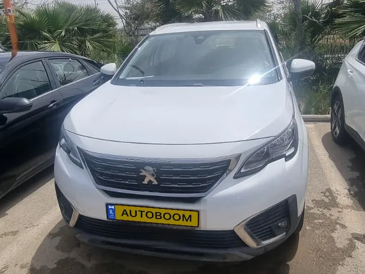 بيجو 5008 مستعمل, 2021