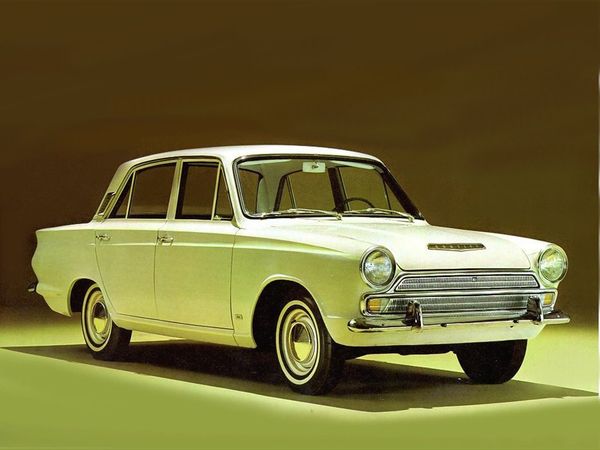 פורד קורטינה ‏1962. מרכב, צורה. סדאן, 1 דור