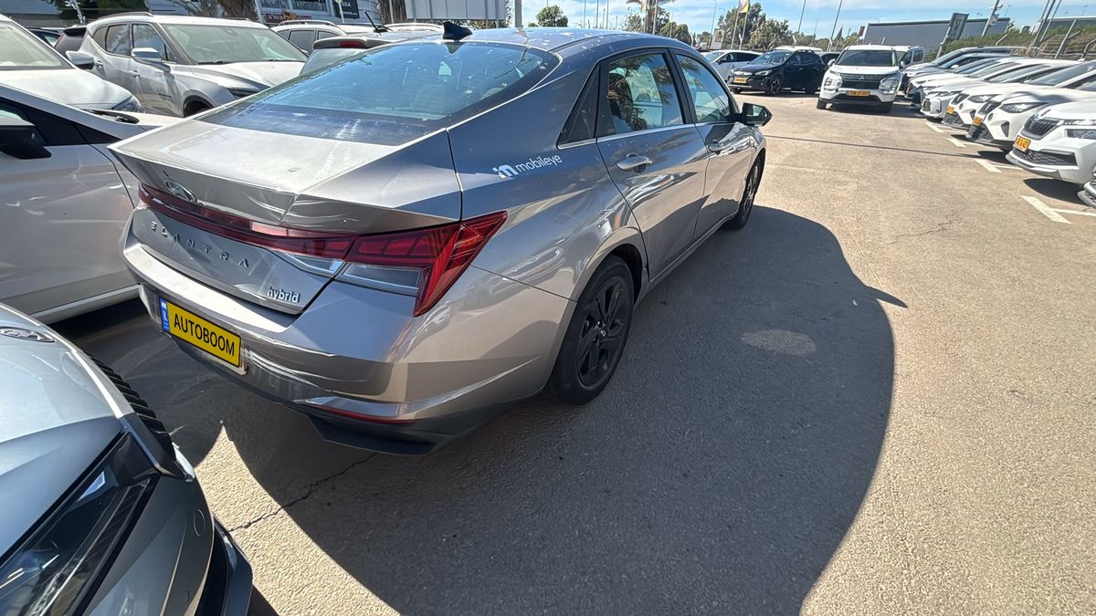 Hyundai Elantra 2ème main, 2023