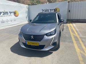 Peugeot 2008, 2023, photo