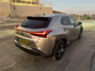 لكزس UX مستعمل, 2021, مالك خاص