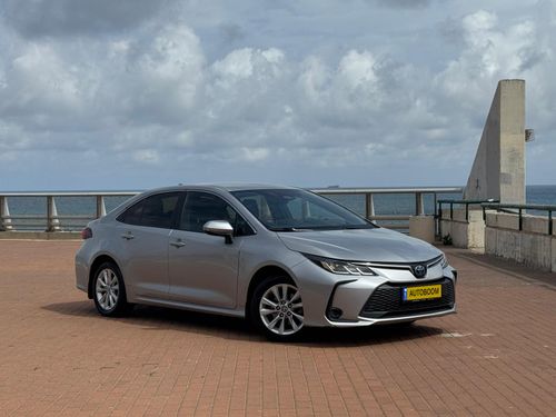 Toyota Corolla, 2023, photo