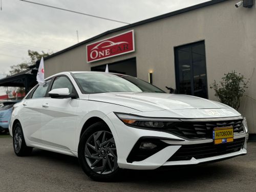 Hyundai Elantra, 2024, photo