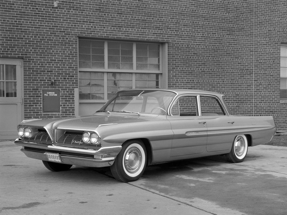 بونتياك كاتالينا 1961. الهيكل، المظهر الخارجي. سيدان, 2 الجيل