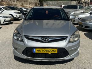 Hyundai i30, 2010, photo