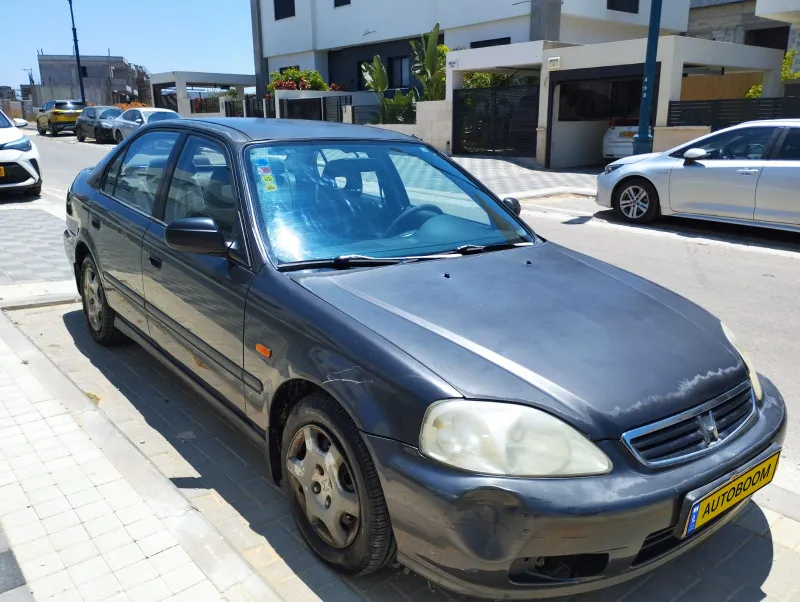 הונדה סיוויק יד 2 רכב, 2000, פרטי