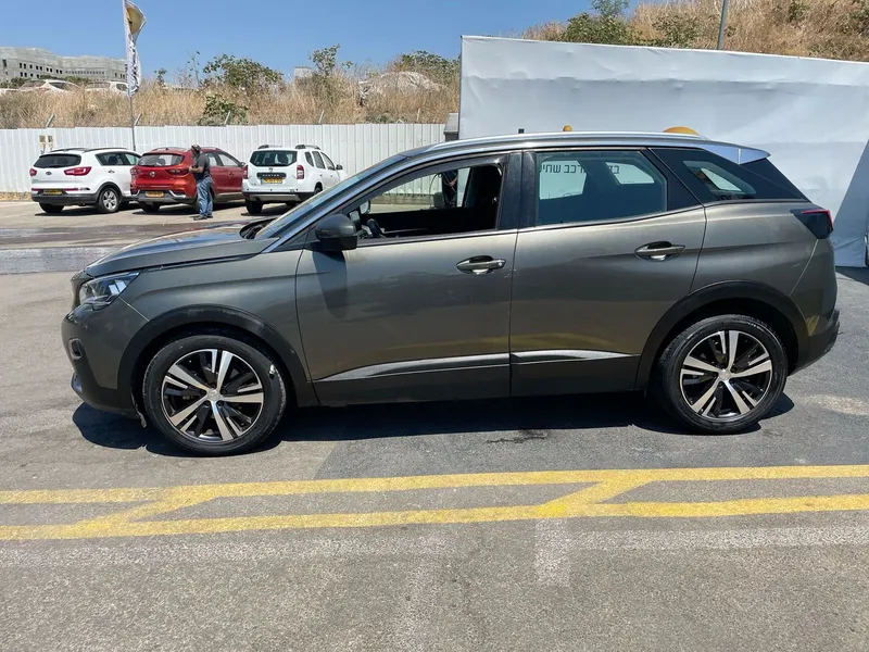 Peugeot 3008 2nd hand, 2017, private hand
