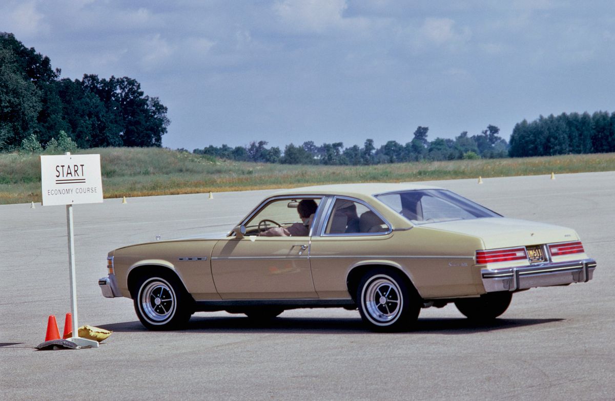 Buick Skylark 1975. Carrosserie, extérieur. Coupé, 4 génération
