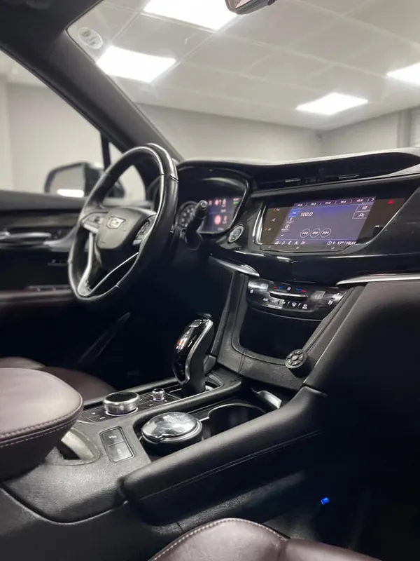 Cadillac XT6 2nd hand, 2021, private hand
