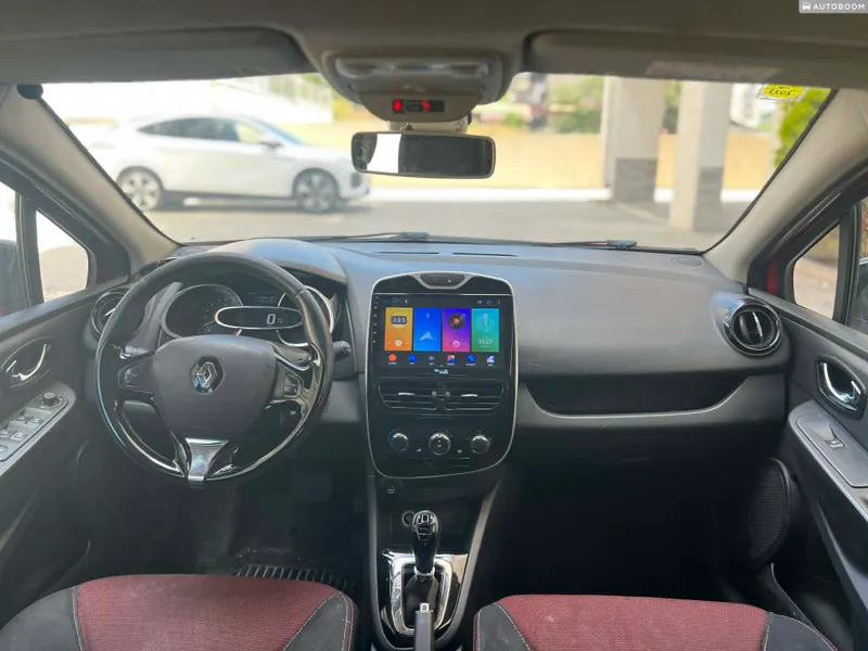 Renault Clio 2ème main, 2015