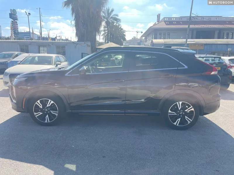 Mitsubishi Eclipse Cross 2nd hand, 2024, private