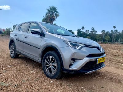 Toyota RAV4 2nd hand, 2016, private hand