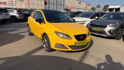 SEAT Ibiza, 2012, photo