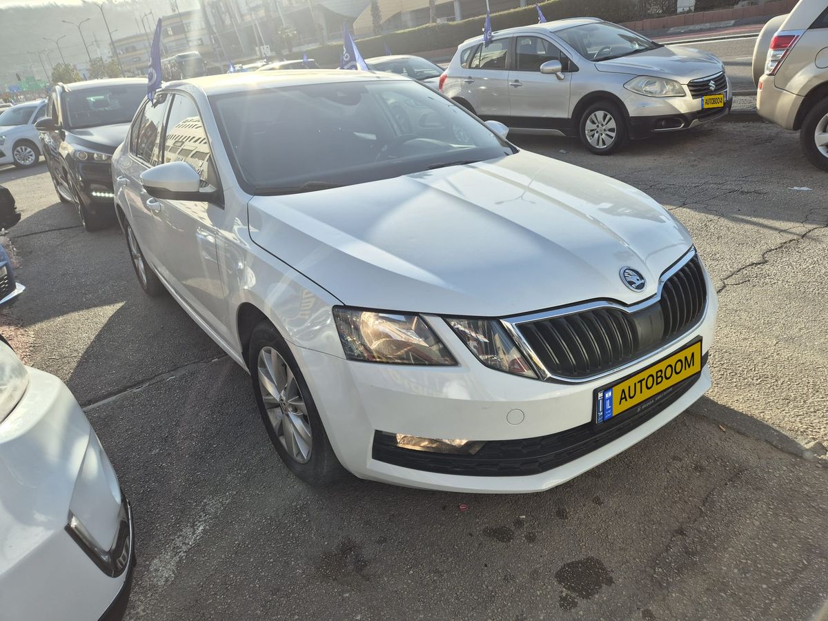 Škoda Octavia 2ème main, 2019, main privée