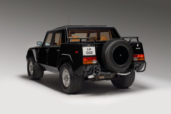למבורגיני  LM002 ‏1986. מרכב, צורה. טנדר תא כפול, 1 דור