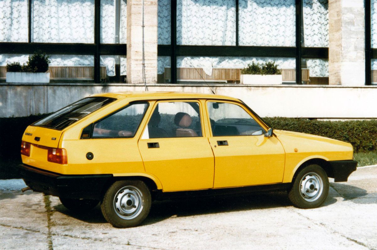 Dacia 1325 1990. Bodywork, Exterior. Hatchback 5-door, 1 generation