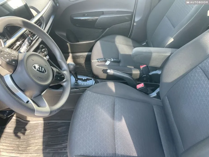 Kia Picanto 2nd hand, 2021, private