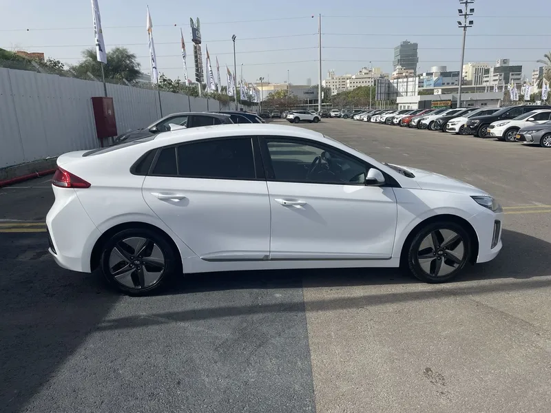 Hyundai IONIQ 2nd hand, 2022