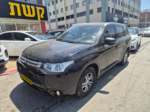 Mitsubishi Outlander, 2014, photo