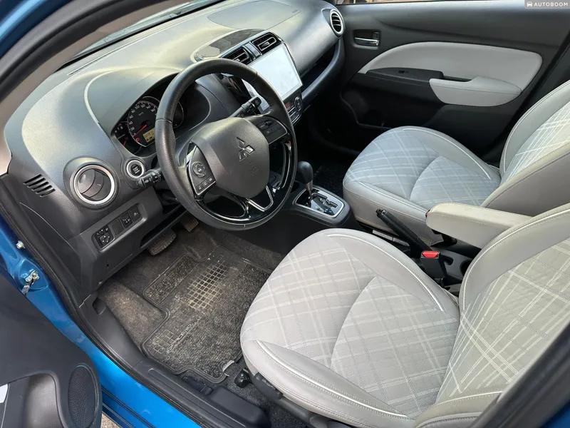 מיצובישי ספייס סטאר יד 2 רכב, 2022, פרטי