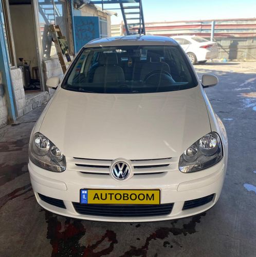 Volkswagen Golf, 2005, photo