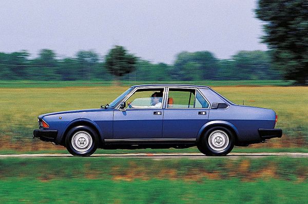 Alfa Romeo 6 1979. Carrosserie, extérieur. Berline, 1 génération