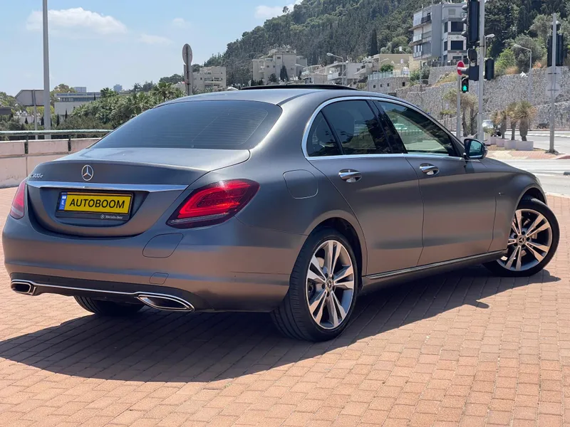 Mercedes C-Class 2nd hand, 2020, private hand