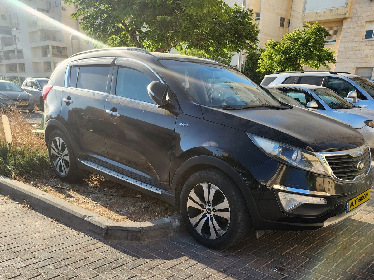 Kia Sportage 2nd hand, 2012, private hand