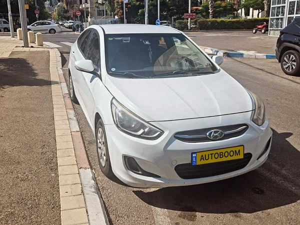 Hyundai i25 с пробегом, 2015, частная рука